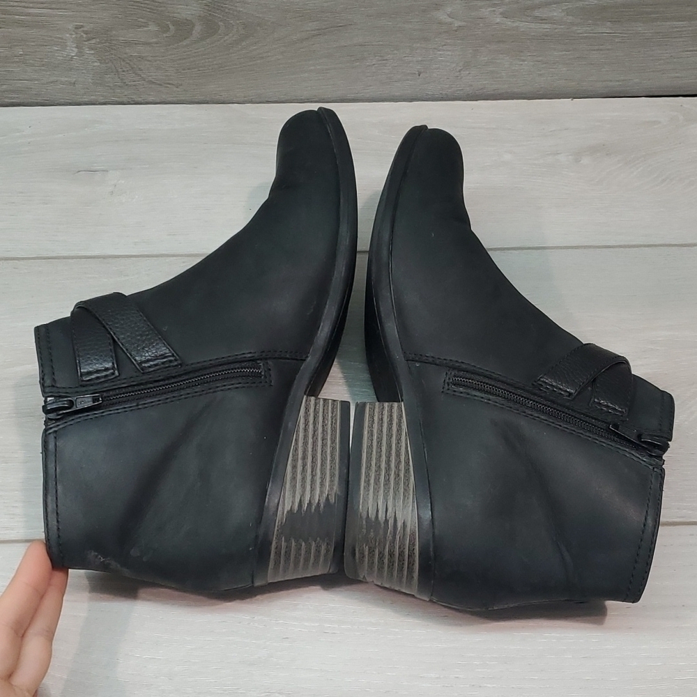Clarks Collection Womens Ankle Boots shoes sz 8M - Picture 7 of 10